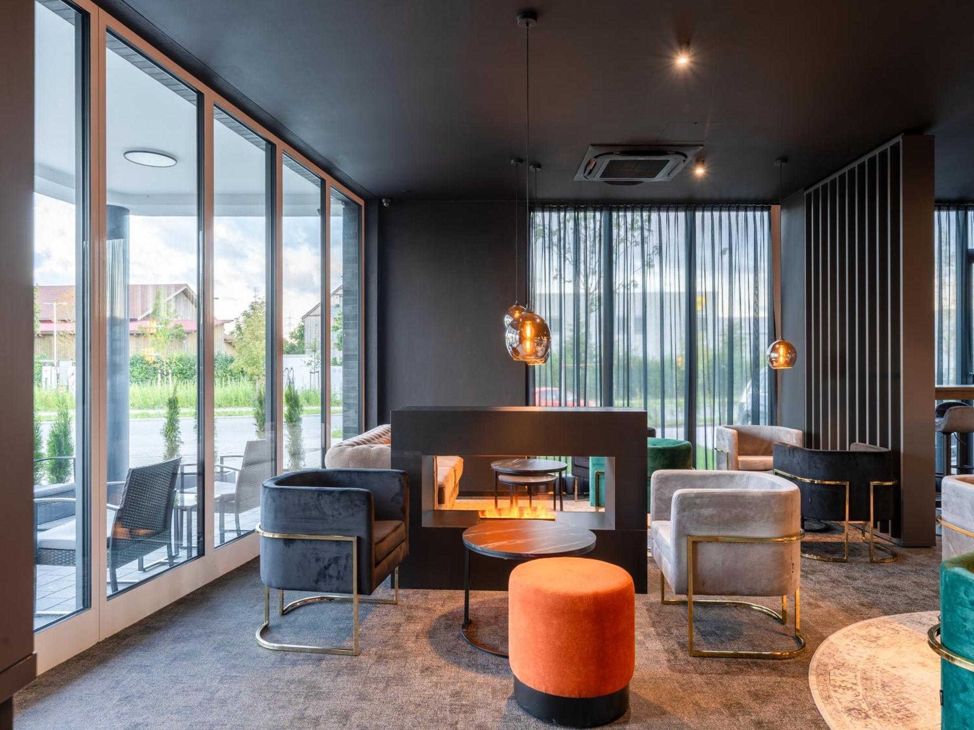 Juststay Muenchen Hotel & Apartments Vaterstetten Esterno foto