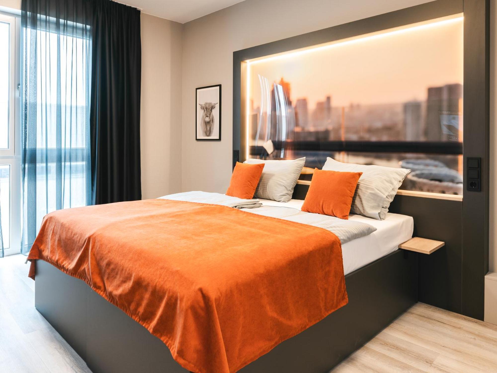 Juststay Muenchen Hotel & Apartments Vaterstetten Esterno foto